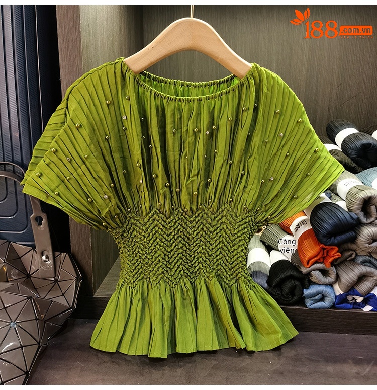 Áo thun tay ngắn xếp ly đính hạt cổ tròn công sở cao cấp mùa hè — Màu đen, Màu hồng, Màu xanh lá, Màu mơ chi tiết 11