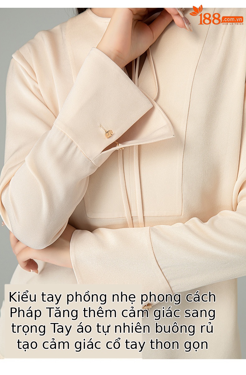 Áo sơ mi cổ V phối nơ Xingge kiểu Pháp, chất liệu satin acetate mềm mại, dáng suôn tôn dáng — Gạo Sâm banh chi tiết 12