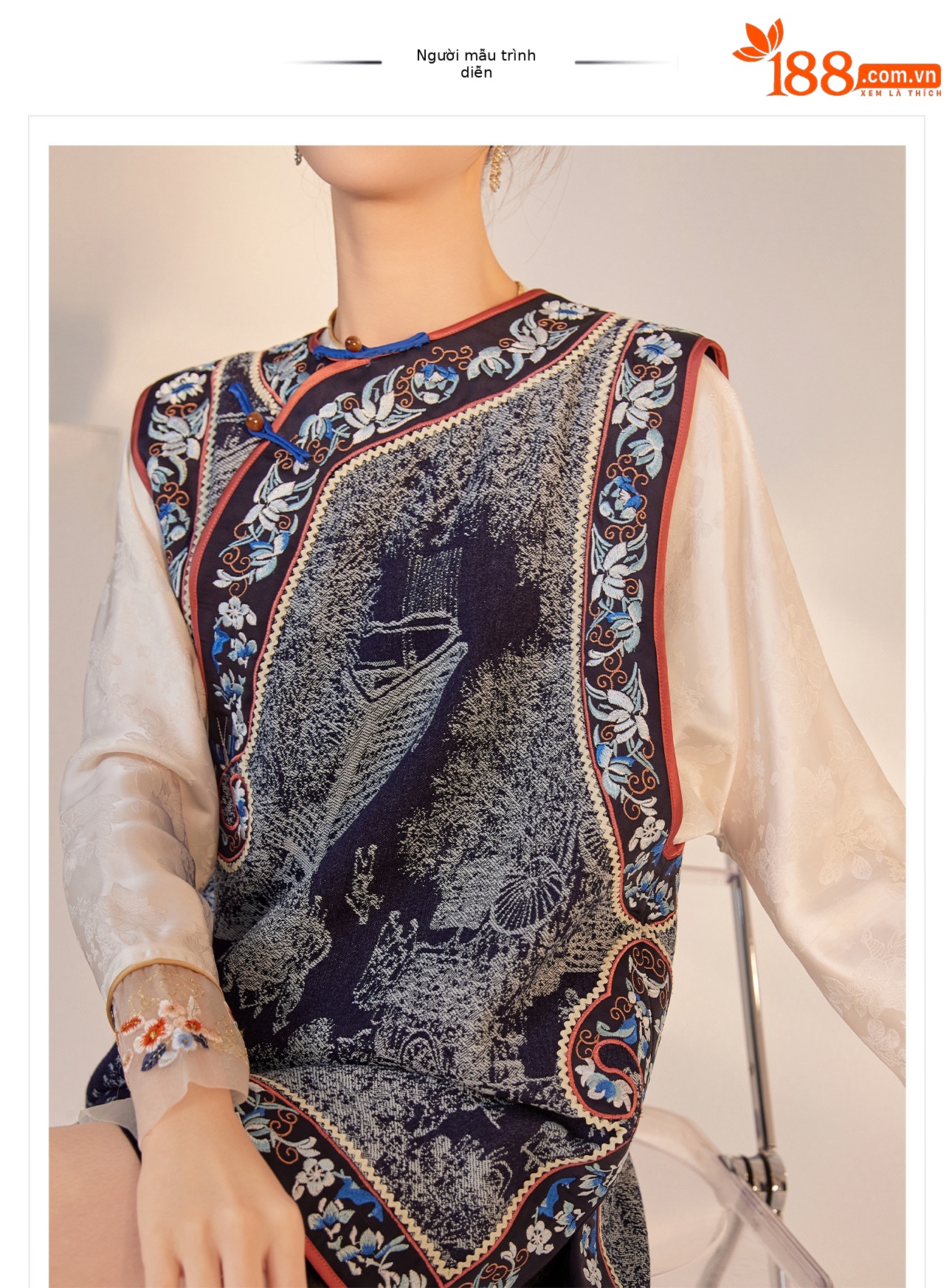 Áo vest khoác nữ phong cách quốc gia in họa tiết cổ điển, cài nút, dáng rộng — Màu xanh lam chi tiết 1