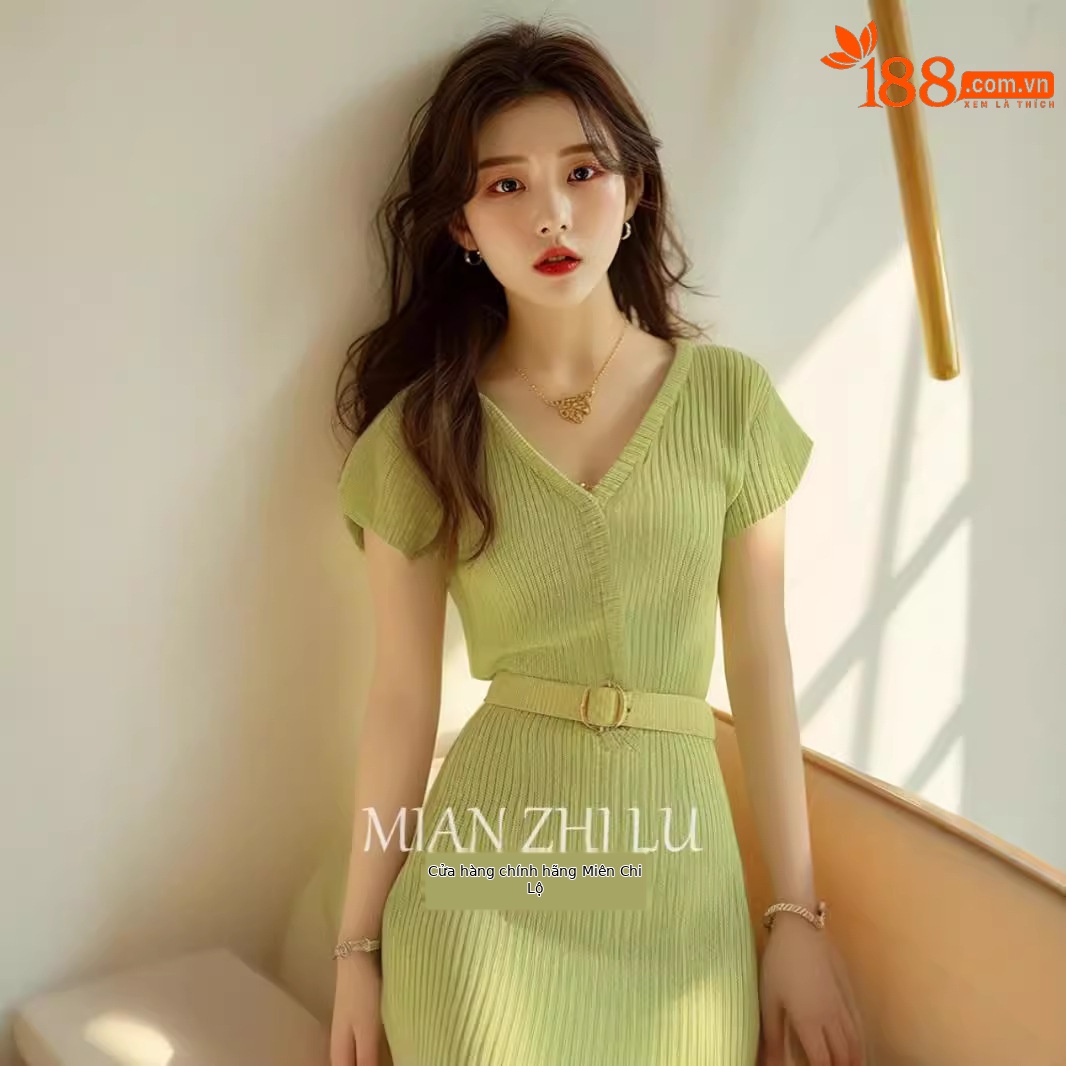 Đầm dệt kim xanh lá dáng suông midi phong cách Hàn Quốc tôn dáng đi làm mùa hè — Màu xanh lá