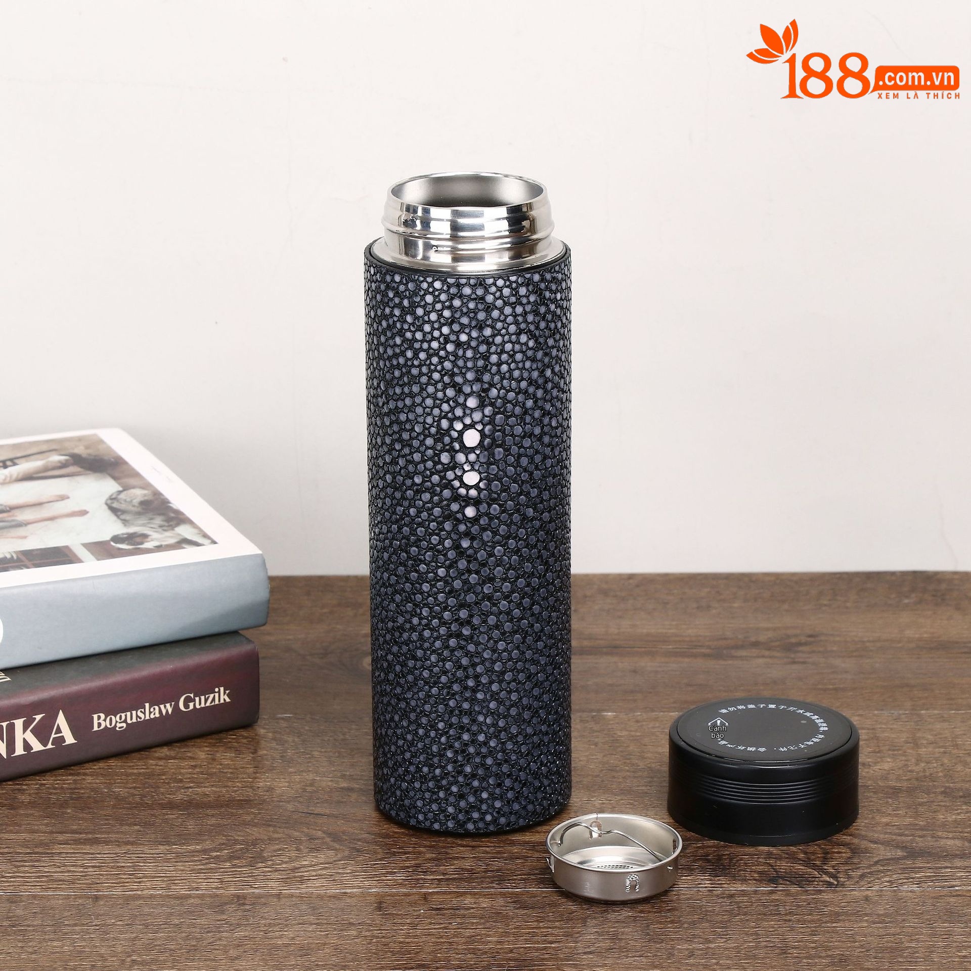 Cốc giữ nhiệt inox họa tiết vân cá ngọc trai, hiển thị nhiệt độ, dung tích 101-200ml — Màu đen