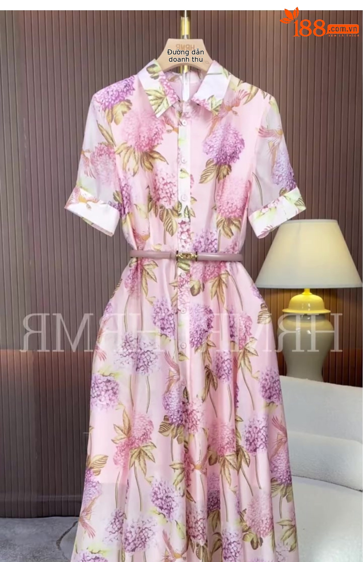 Váy hoa nhỏ chiết eo tay ngắn phong cách Hồng Kông cổ điển — Màu hồng chi tiết 4