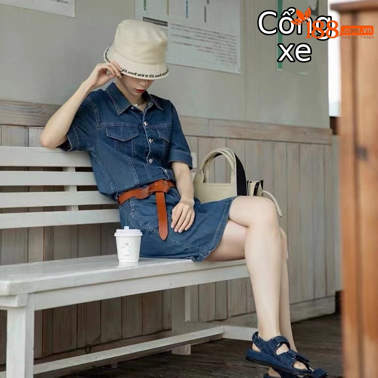Váy denim nữ thiết kế cổ điển kiểu Pháp, dáng suông midi, tay ngắn — Màu xanh lam