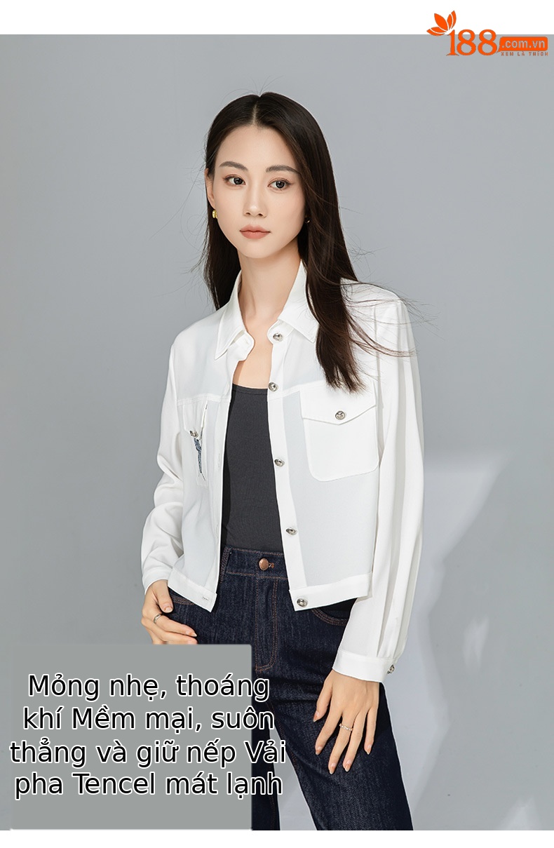 Áo khoác lyocell trắng in hình bướm đính kim cương dáng rộng ngắn — Màu trắng chi tiết 15