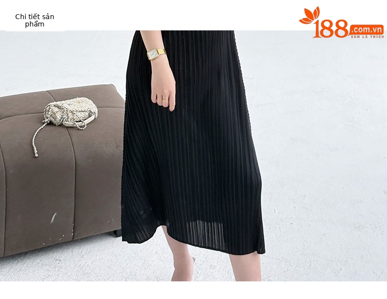 Váy liền xếp ly cổ tròn tay ngắn dáng maxi thắt eo thanh lịch — Màu xanh lam nhạt chi tiết 4