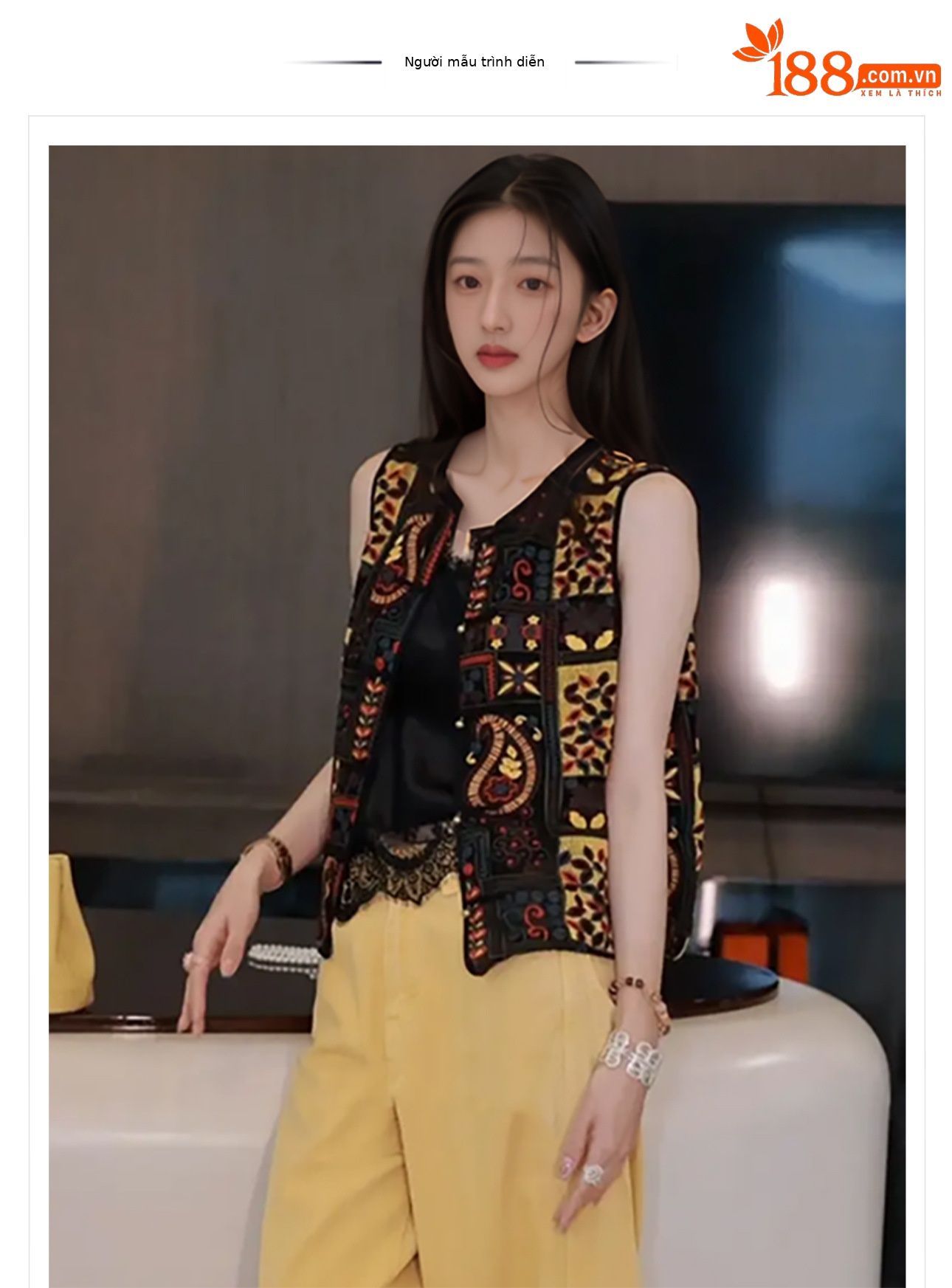 Áo gile nữ thêu họa tiết paisley phối màu cổ điển — Đen cổ điển chi tiết 1