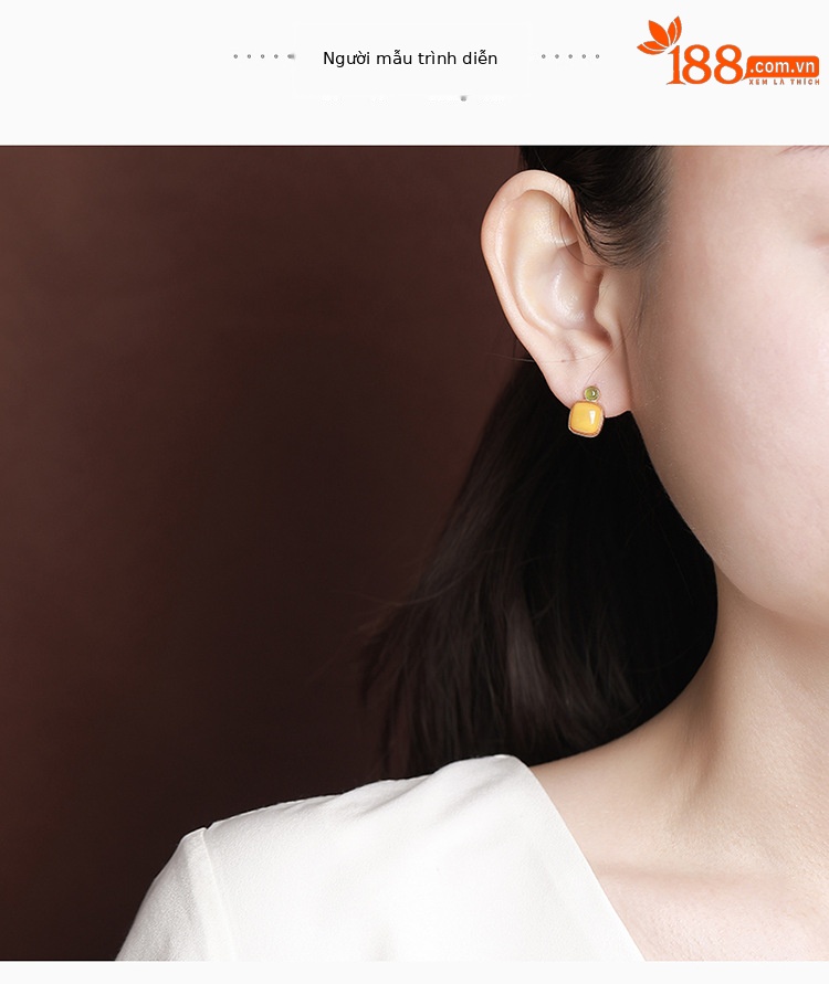 Bông tai bạc S925 hình vuông đính đá ngọc bích và sáp ong phong cách hình học — Một cặp chi tiết 4