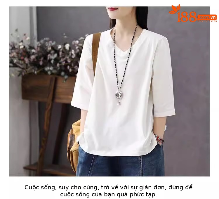 Áo thun cotton ngắn tay cổ tròn họa tiết bướm tay lỡ — Màu xanh nước ngoài [một hàng bướm trên vai trắng] chi tiết 6