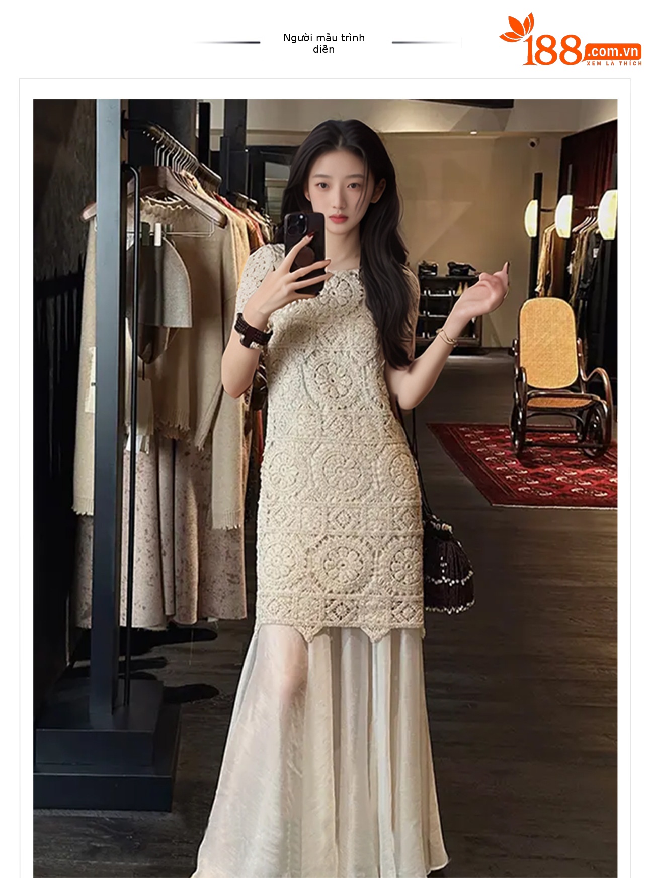 Đầm maxi nữ thêu ren chắp vá phong cách chinoiserie tay ngắn — Màu đỏ san hô, Màu trắng be chi tiết 1