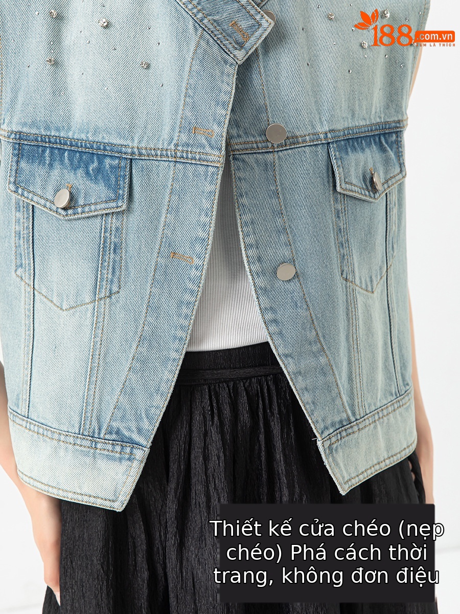 Áo gi lê denim vạt chéo Xinge không tay, may thủ công đính kim cương, dáng rộng suông — Màu xanh lam nhạt