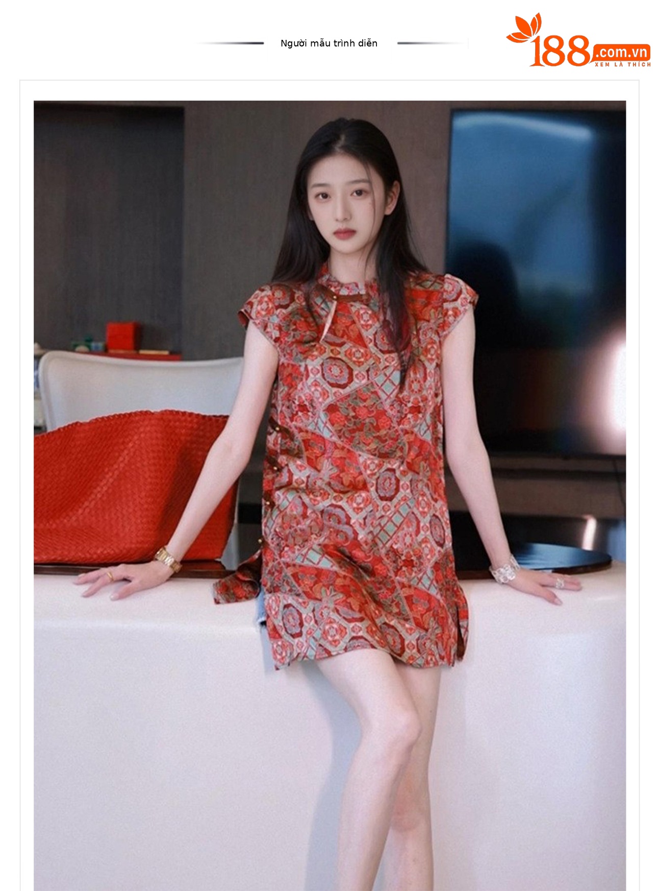 Đầm suông midi phong cách Trung Hoa mới, chất liệu rayon, họa tiết in thêu cao cấp — Màu đỏ san hô, Màu caramel chi tiết 1