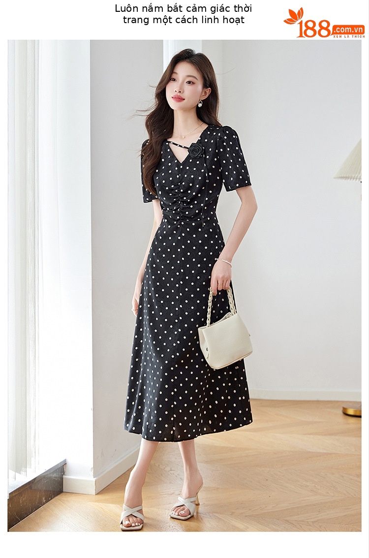 Đầm chấm bi tay phồng cổ V eo thắt dây dáng dài Z5627 — Màu đen, Màu trắng chi tiết 2