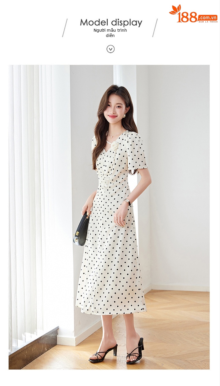 Đầm chấm bi tay phồng cổ V eo thắt dây dáng dài Z5627 — Màu đen, Màu trắng chi tiết 14