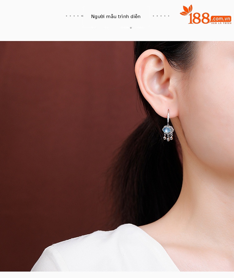 Bông tai bạc S925 hình Ruyi khóa rỗng tua rua — Một cặp chi tiết 3