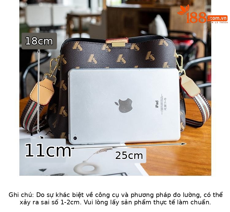 Túi đeo chéo nữ in họa tiết retro phong cách sang trọng — nâu chi tiết 22