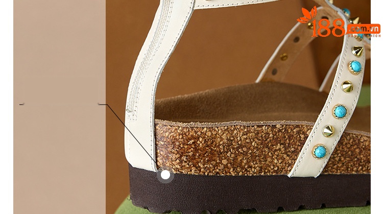 Sandal nữ hở mũi đế dày 4.5 cm phong cách Bohemian đinh tán — đen chi tiết 17