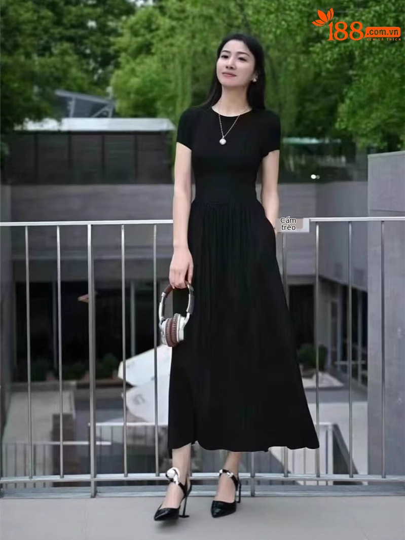 Váy đầm nữ dáng suông midi tay ngắn cổ tròn, kiểu dáng mùa hè mới — màu đen