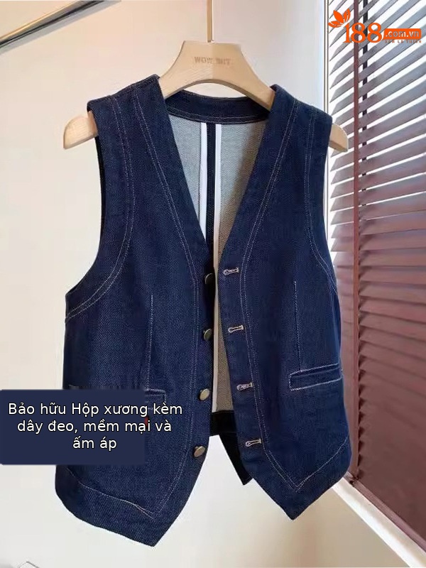 Áo vest denim không tay cổ chữ V phong cách retro, xếp lớp thời trang — Áo vest màu xanh đậm