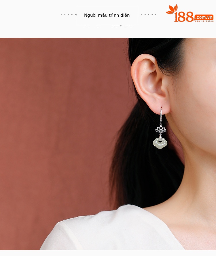 Bông tai bạc S925 đính ngọc Hetian tự nhiên hình hoa sen Ruyi cổ điển — một cặp chi tiết 3