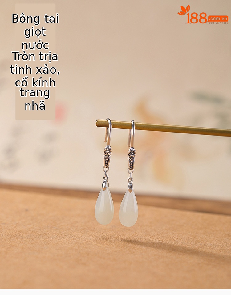 Khuyên tai móc nữ bạc S925 đính ngọc Hetian tự nhiên hình Ruyi — một cặp chi tiết 1