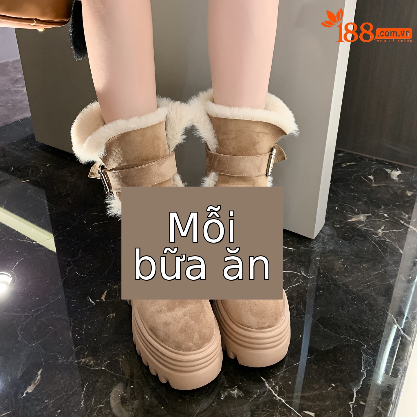 Boot nữ cổ cao ôm bắp chân đế nêm tăng chiều cao 12cm lót lông ấm — mơ 15cm