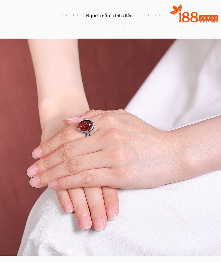 Nhẫn bạc S925 đính hổ phách đỏ phong cách vintage lá tre hình học cabochon mở điều chỉnh — Một mảnh chi tiết 3
