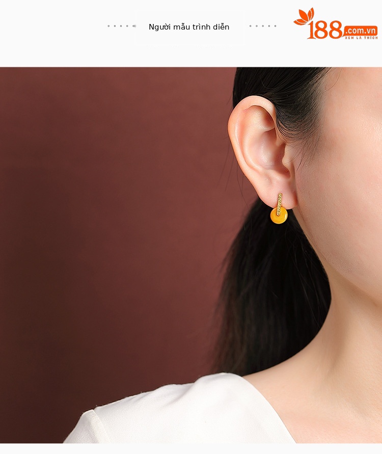 Bông tai bạc S925 mạ vàng họa tiết sáp ong phong cách Trung Hoa — một cặp chi tiết 4