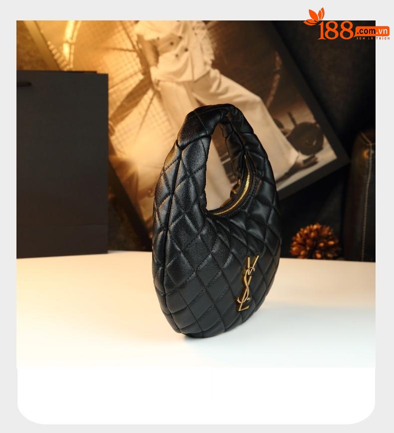Túi xách nữ hình lưỡi liềm da thật phong cách vintage — cà phê đá, màu nâu mờ, Mẫu cừu màu đen, Họa tiết cừu màu đỏ tía chi tiết 16