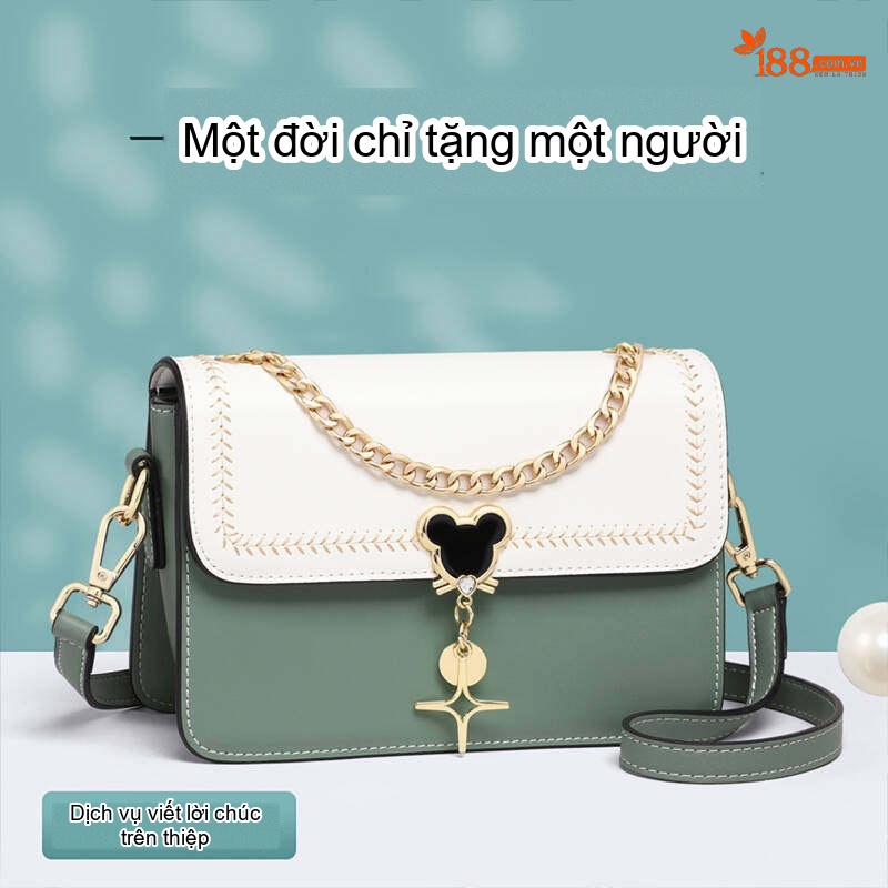Màu xanh lá cây với màu trắng (viney)