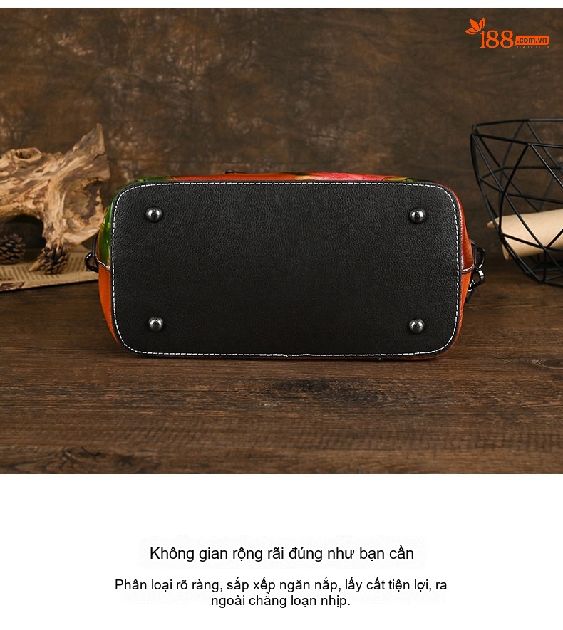Túi Đeo Vai Nữ Da Bóng Họa Tiết Hoa Văn Cổ Điển Phong Cách Dân Tộc chi tiết 6