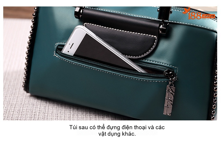 Túi Xách Tay Nữ Da Mềm Dáng Gối Hoạ Tiết Sọc Màu Đen, Đỏ, Xanh Lá chi tiết 5
