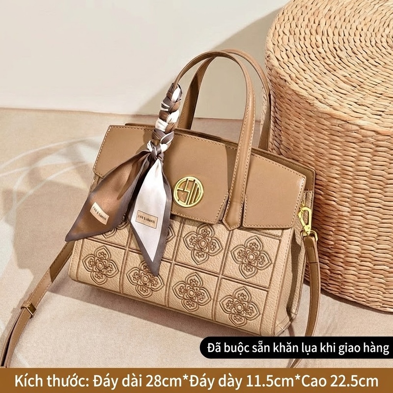 Thẻ mơ [buộc khăn lụa và vận chuyển]