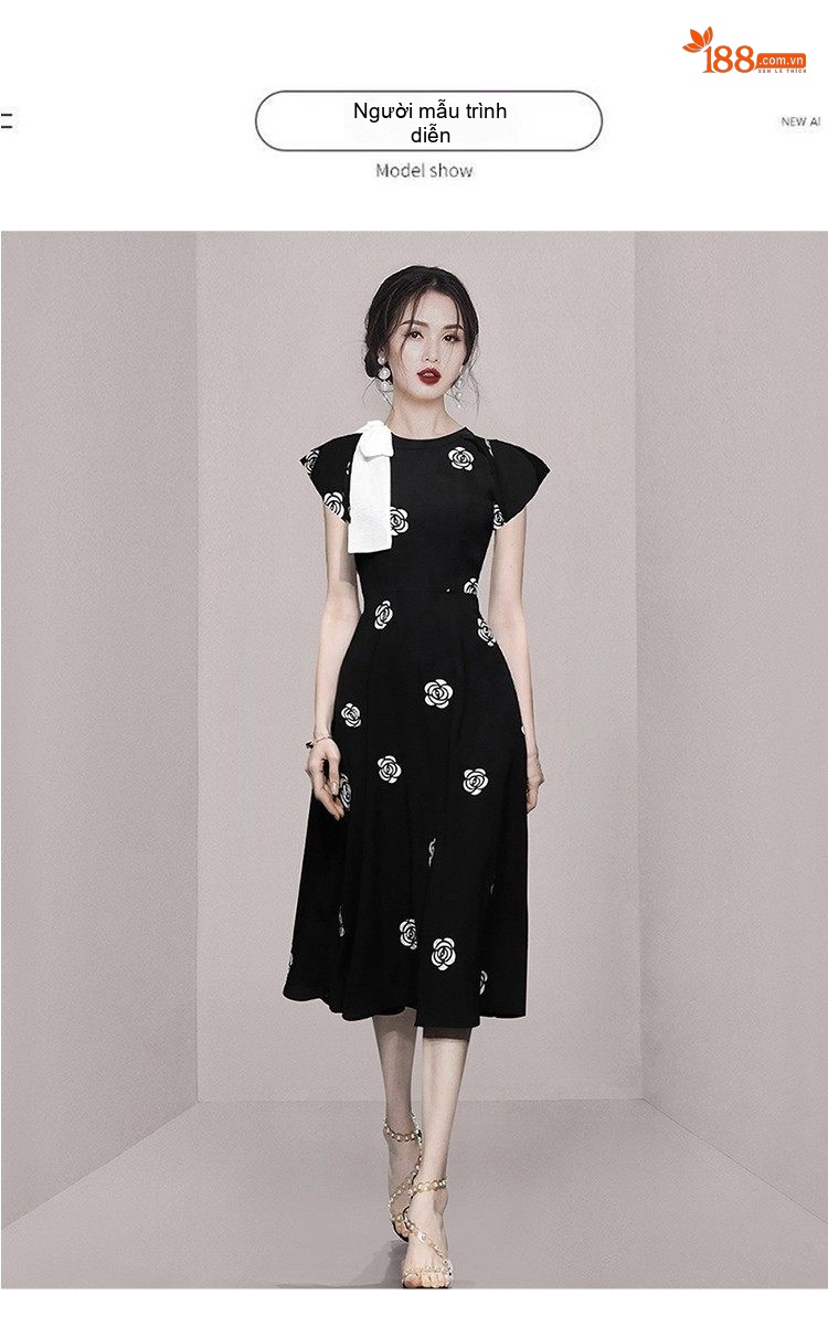 Váy liền thân Nữ Tay Bồng Thắt Eo Họa Tiết Hoa Nhí Màu Đen chi tiết 7