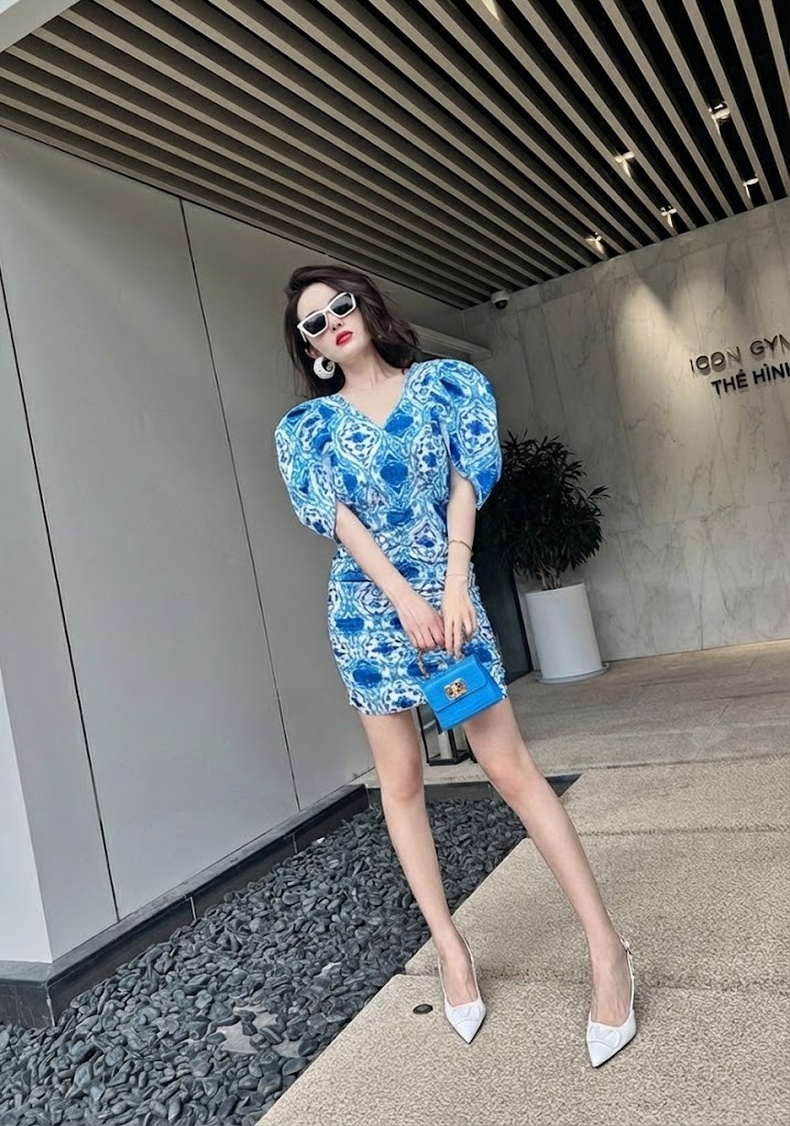 Váy Ngắn Nữ Tay Phồng Họa Tiết Dáng Ôm chi tiết 13
