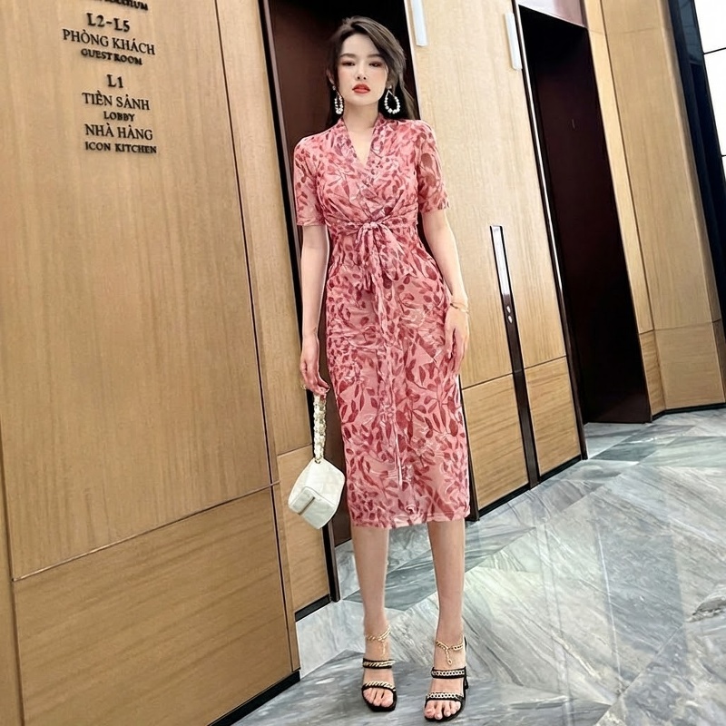 Váy Ôm Body Nữ In Hoa Nhí Dáng Ngắn Tay Lỡ Thắt Eo Phong Cách Thanh Lịch Màu Hồng