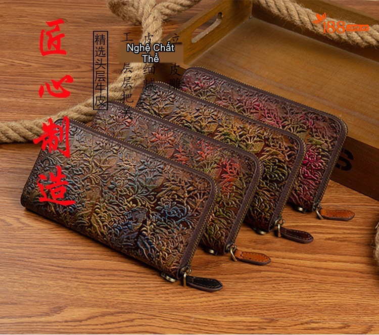 Ví Cầm Tay Dài Nữ Da Bò Khắc Hoa Văn Phong Cách Cổ Điển Nhiều Ngăn Màu Nâu chi tiết 2
